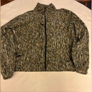 Men’s Drake waterfowl hunting jacket size Medium